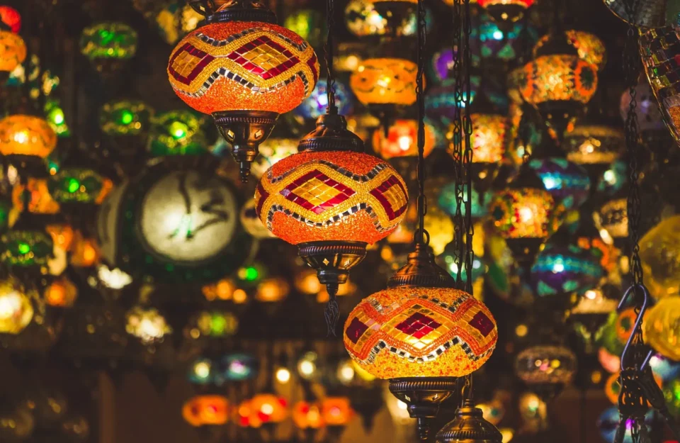 Traditional lanterns in an Istanbul market - part of the everyday culture TEFL teachers experience in Turkey